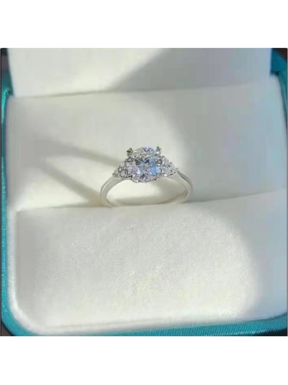 1.5 carat White gold moissanite Engagement Ring